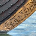 Fören på ett vikingaskepp.